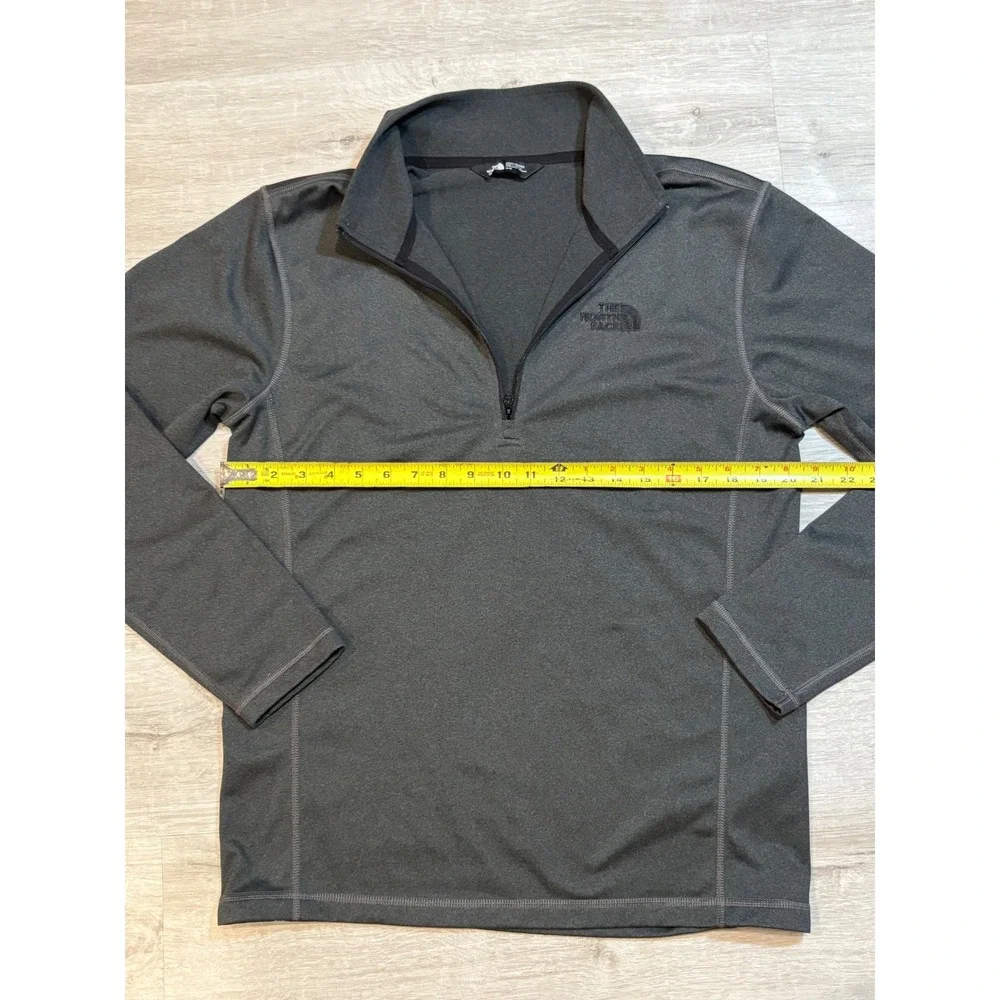 The North Face Pullover Lightweight 1/4 Zip Long‎ Sleeve Gray Mens Medium